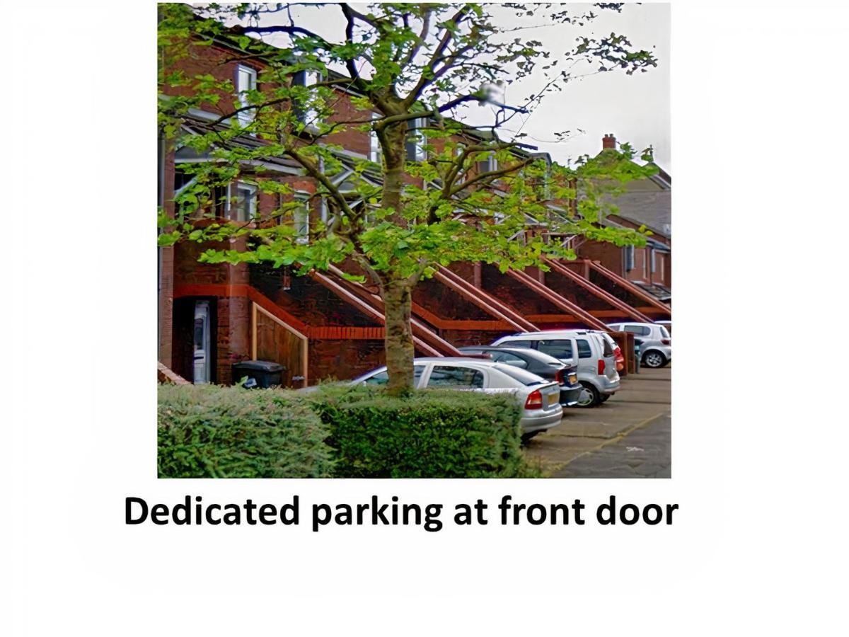 Excellent Location -Central Belfast - Parking - 4 Beds Exterior foto